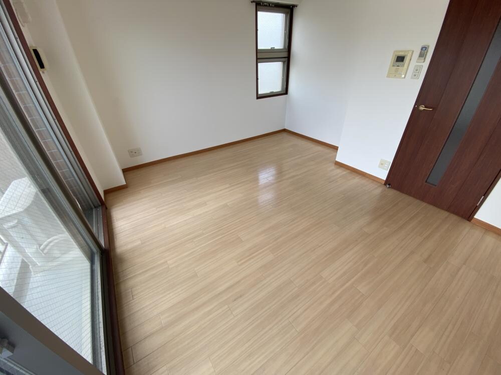 ベルエアー江上の物件内観写真