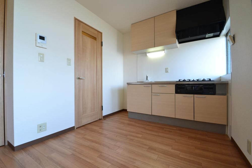 プラザハイツの物件内観写真