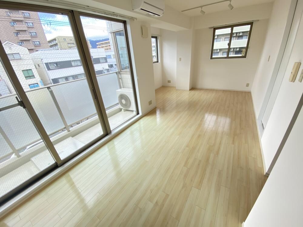 ノベラ西宮江上町の物件内観写真