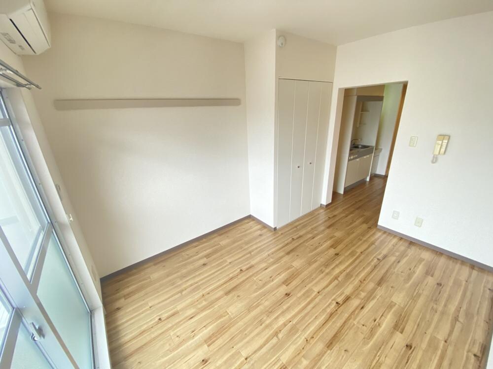 ユニテソリステ津門川の物件内観写真