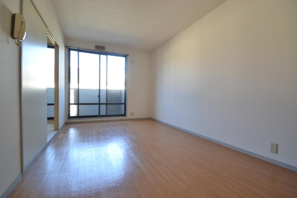 サンライズ立花ハイツの物件内観写真