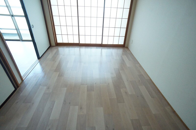 サンライズ本郷の物件内観写真