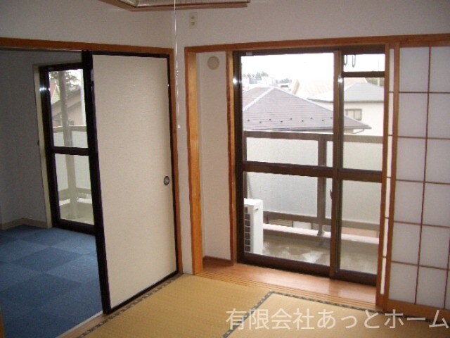 サンライズ本郷の物件内観写真