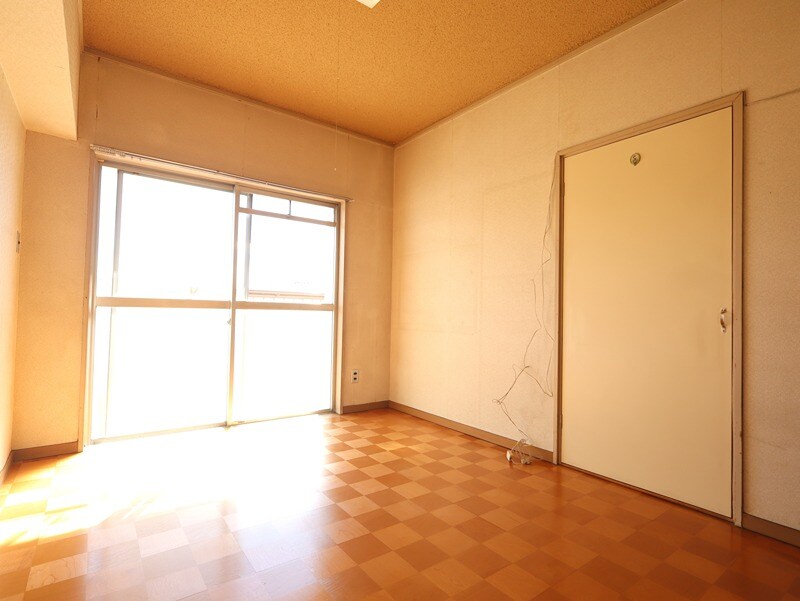 第一八幡台マンションの物件内観写真