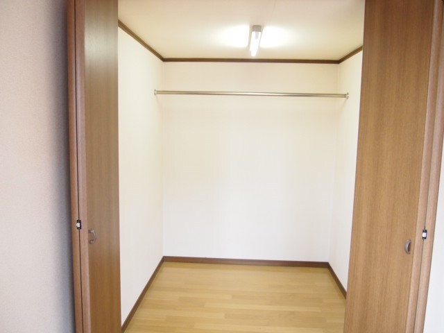 住吉ハイツ6号棟の物件内観写真