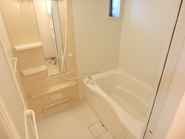 メゾンジュネスの物件内観写真