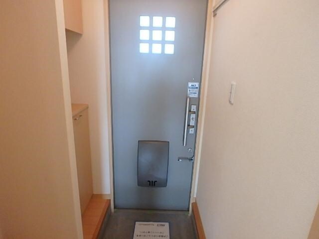 メゾンジュネスの物件内観写真