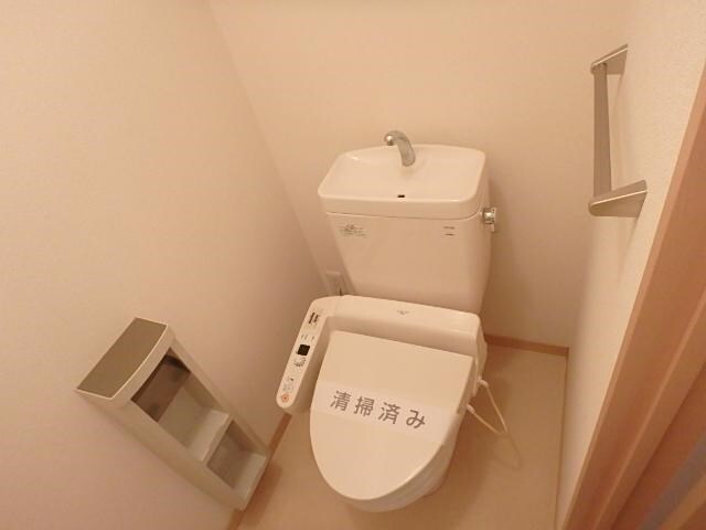 メゾンジュネスの物件内観写真