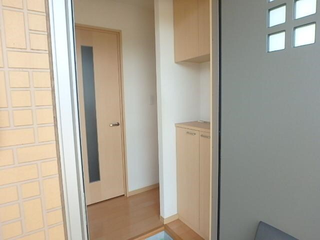 メゾンジュネスの物件内観写真