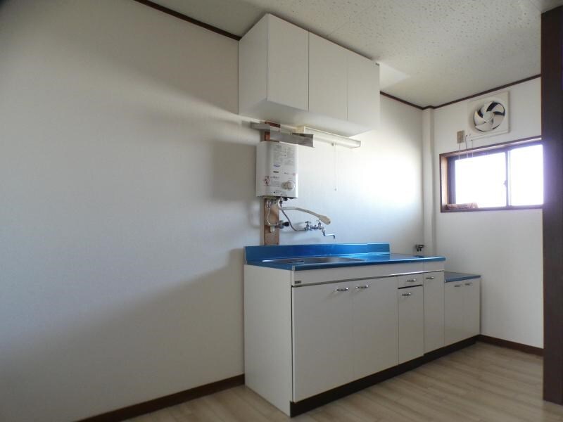 井上コーポ（浜町）の物件内観写真