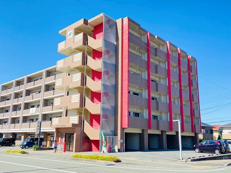 サンハウス光の森の物件外観写真