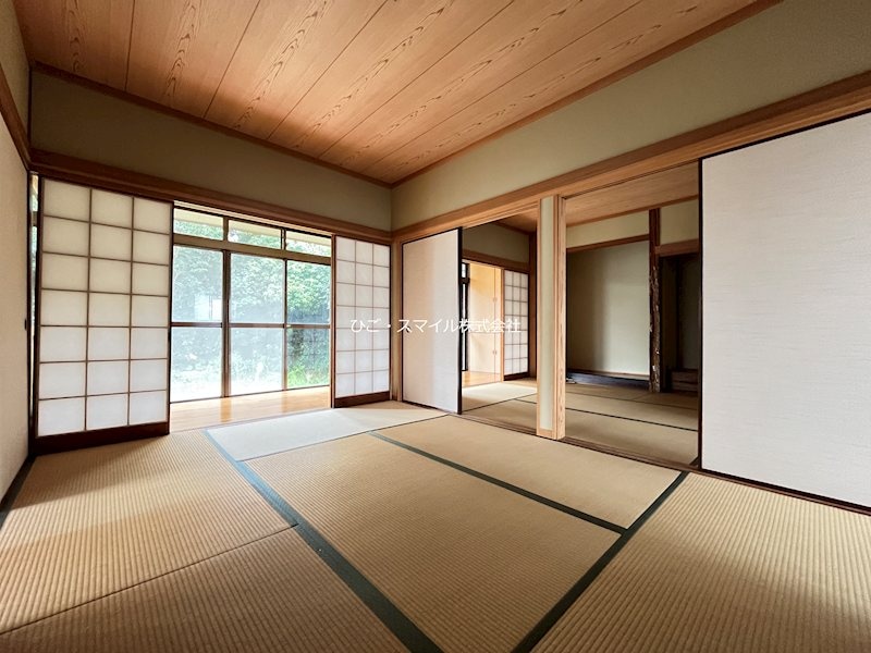 保田窪5丁目貸家の物件内観写真