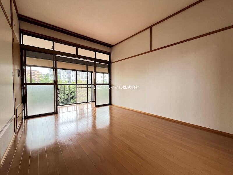 保田窪5丁目貸家の物件内観写真