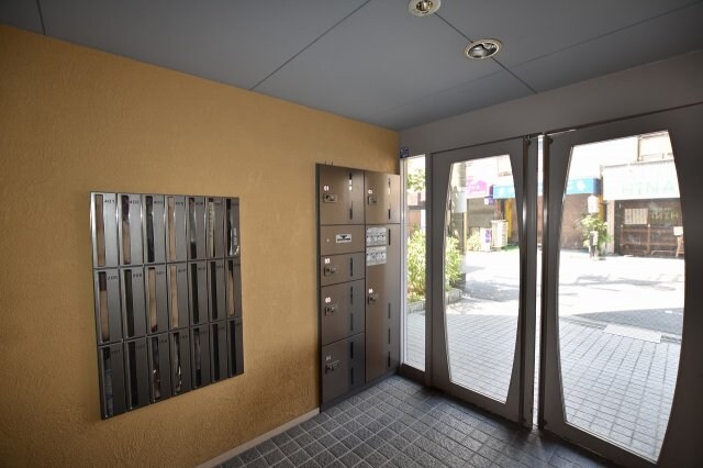 ビビッドフィールド大阪の物件外観写真