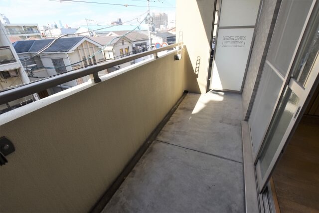 ビビッドフィールド大阪の物件内観写真