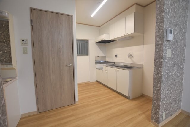 田島2丁目2階建て貸家の物件内観写真