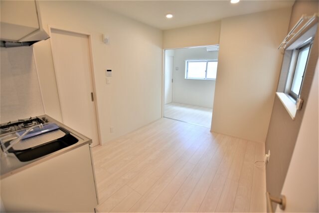 モユル東部市場の物件内観写真