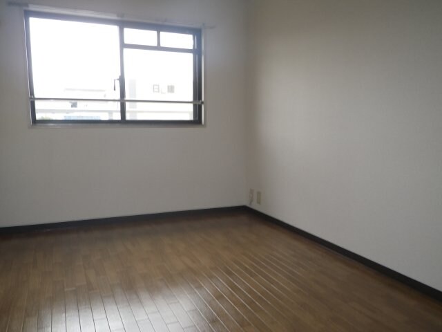 エレガンス巽の物件内観写真