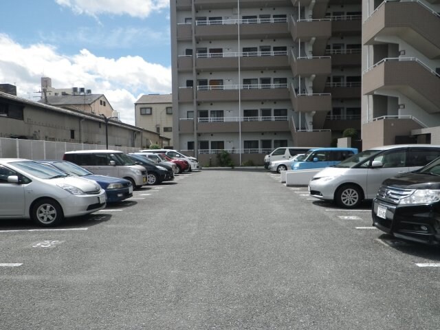 エレガンス巽の物件外観写真