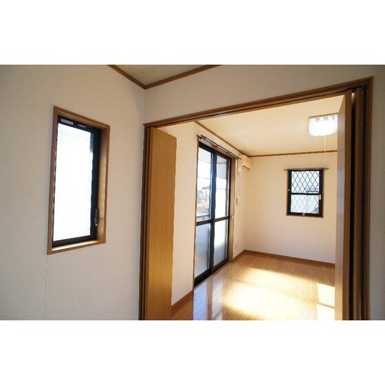 シャルムⅠの物件内観写真