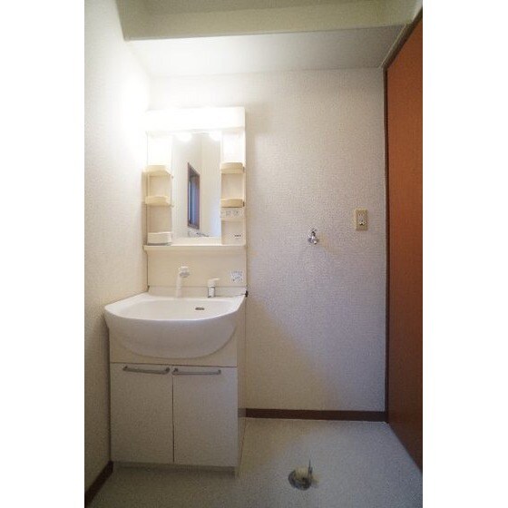 セントラルドルフＡ，Ｂ棟の物件内観写真