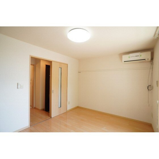 ヴィラ・ポレールＡＢＣの物件内観写真