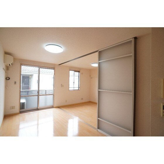 ヴィラ・ポレールＡＢＣの物件内観写真