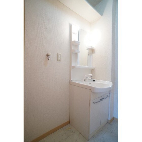 ヴィラ・ポレールＡＢＣの物件内観写真