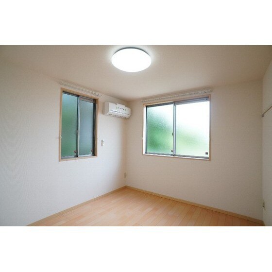 ヴィラ・ポレールＡＢＣの物件内観写真