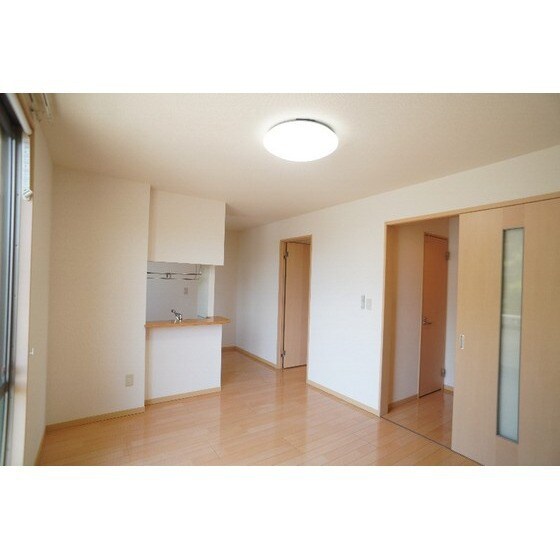 ヴィラ・ポレールＡＢＣの物件内観写真