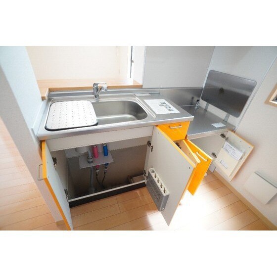 ヴィラ・ポレールＡＢＣの物件内観写真