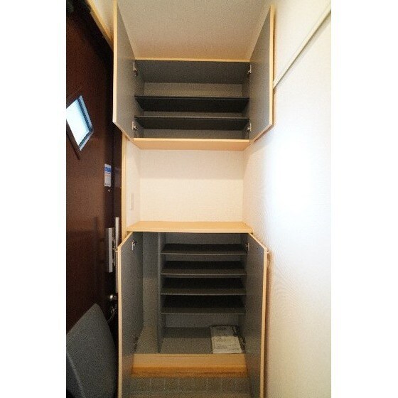 ヴィラ・ポレールＡＢＣの物件内観写真