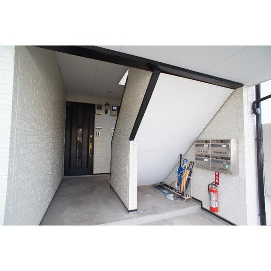 グリーンヴィラの物件外観写真