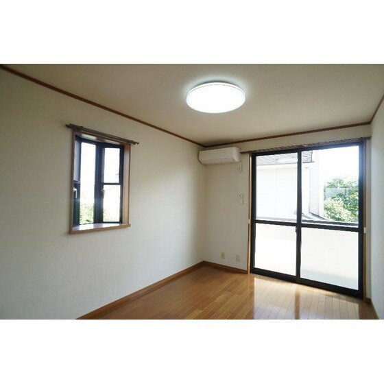 グリーンヴィラの物件内観写真