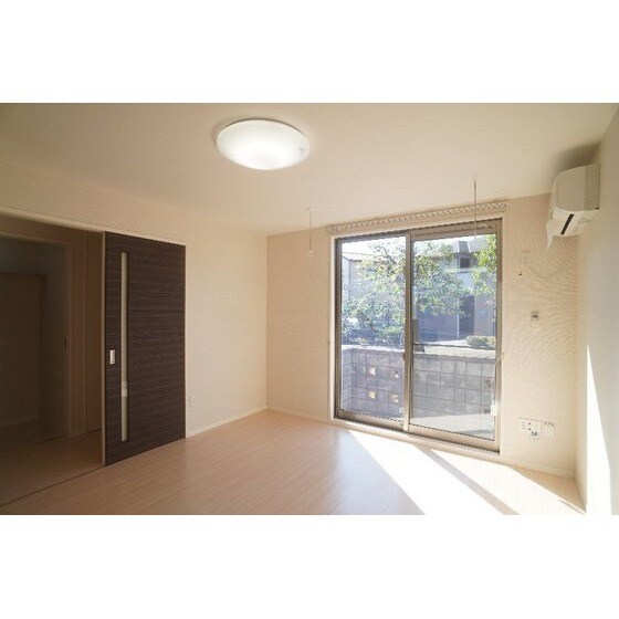 アンビシアの物件内観写真