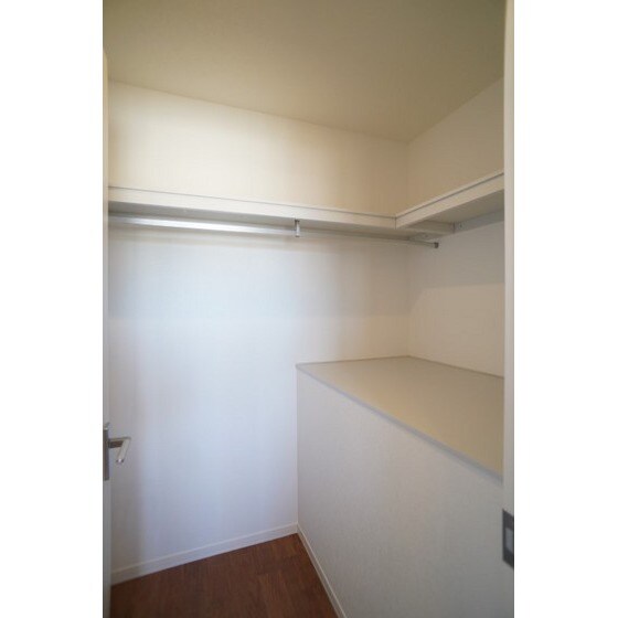 サウスコートの物件内観写真