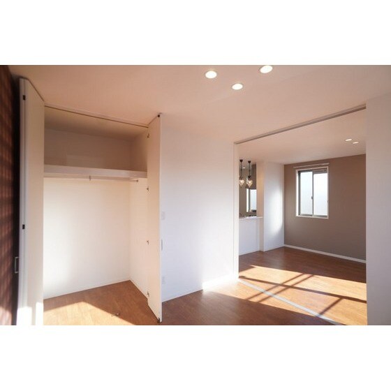 サウスコートの物件内観写真