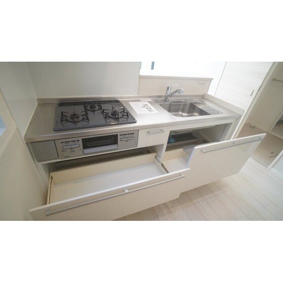 ソレイユ　デ　プランタンの物件内観写真