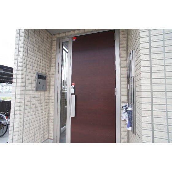 ジュネス稲荷塚の物件外観写真