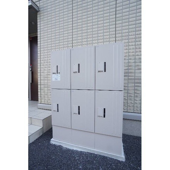 ジュネス稲荷塚の物件外観写真