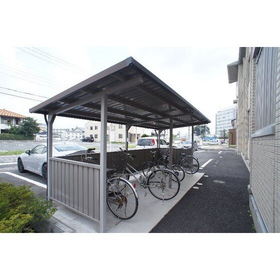 ジュネス稲荷塚の物件外観写真