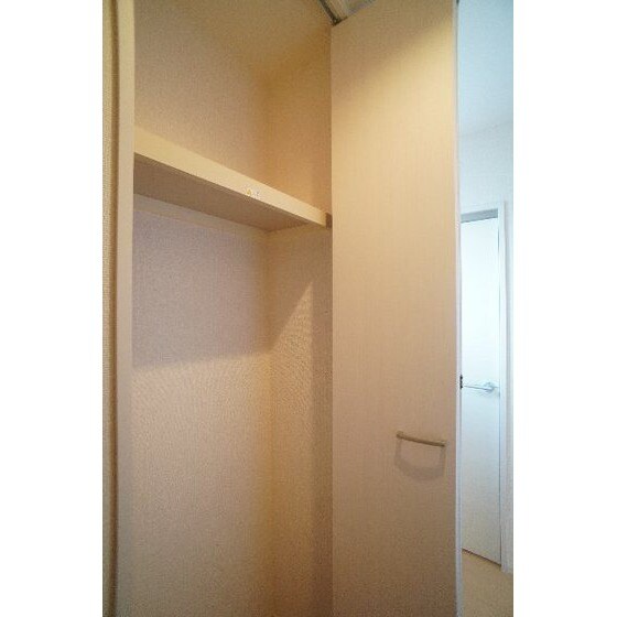 ジュネス稲荷塚の物件内観写真