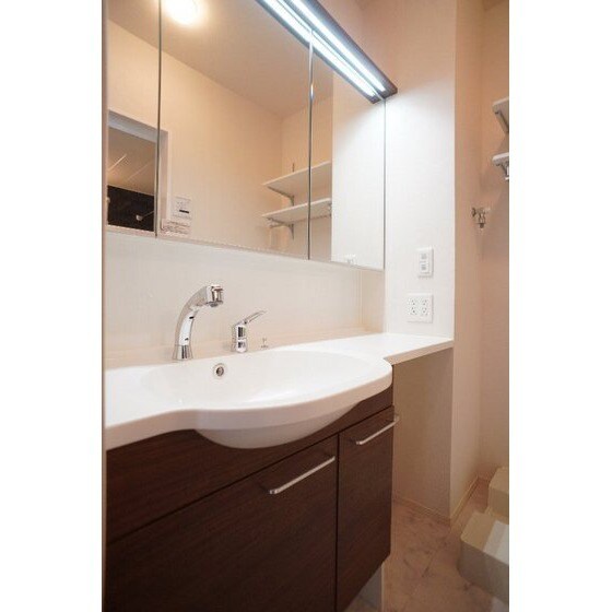 スピネルの物件内観写真