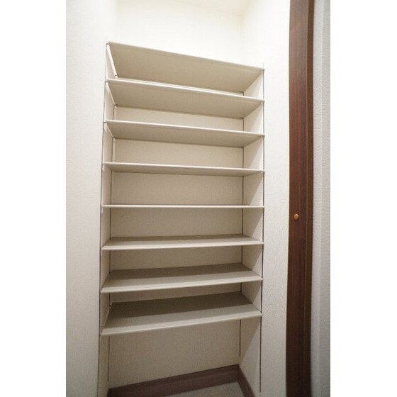 スピネルの物件内観写真