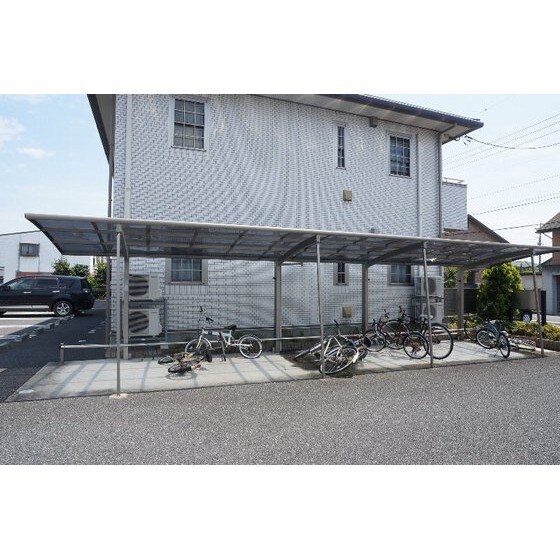 カーサドマーニの物件外観写真