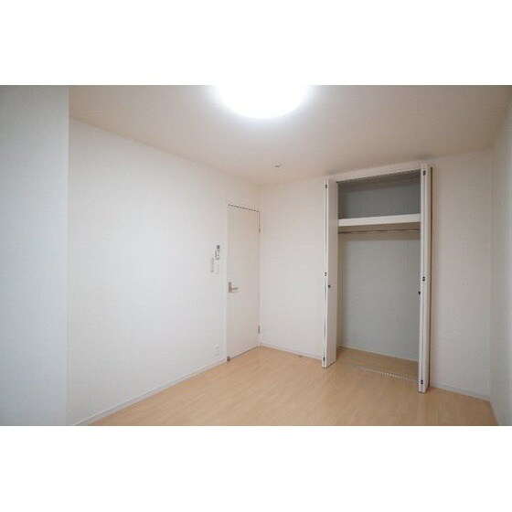 カーサドマーニの物件内観写真