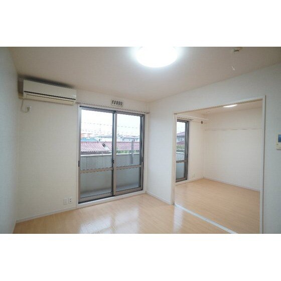 カーサドマーニの物件内観写真