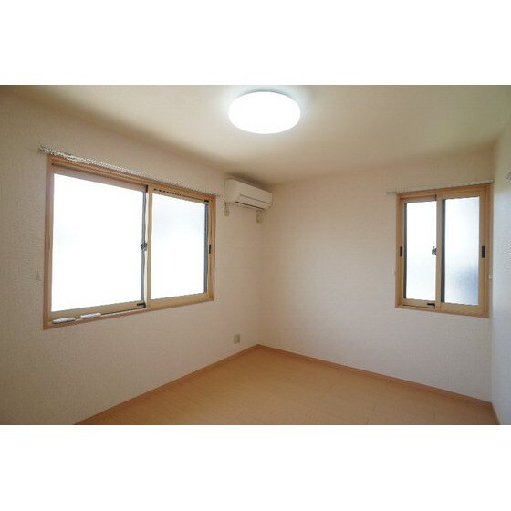 ルミエール大友の物件内観写真