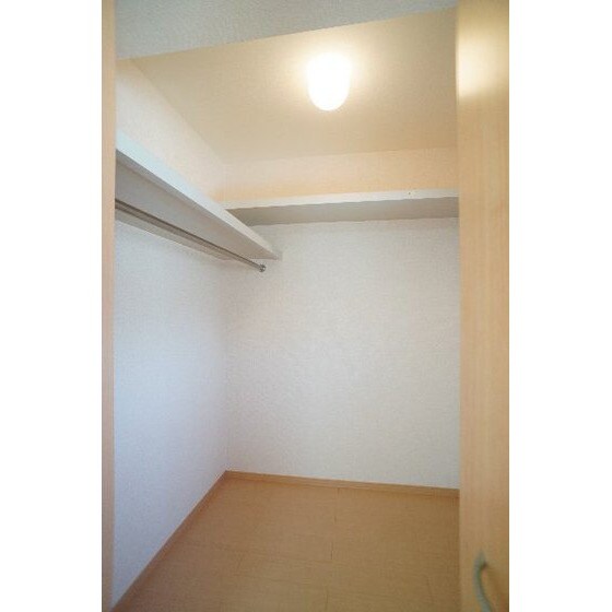 ルミエール大友の物件内観写真