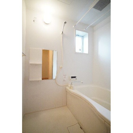 イーストフィールドの物件内観写真